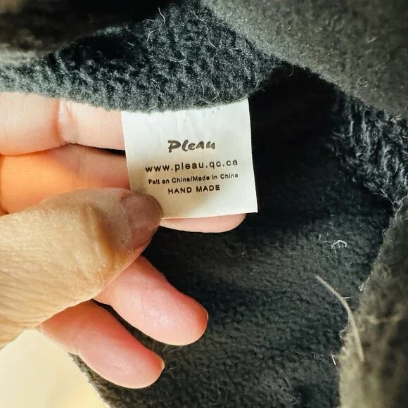 Pleau Women’s Beanie Dark Gray With Fur Pompom Fleece Lined Medium - Picture 4 of 7